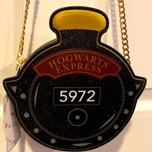 BNWT SKINNYDIP Harry Potter Hogwarts 5972 Crossbody Bag